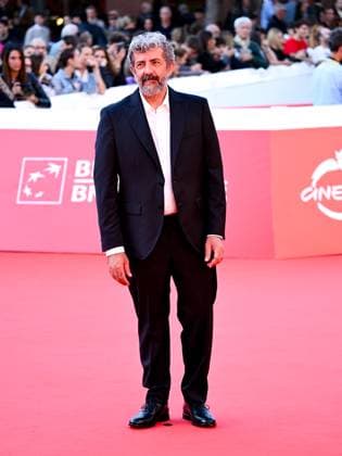 Rome: Roma Cinema Fest 2025, day 4 - Red carpet for the film Anatomy of an Instant. Pictured is Alberto Rodriguez. Rome  - ZUMAp169 20251018_zea_p169_804 Copyright: xMaurizioxD Avanzox