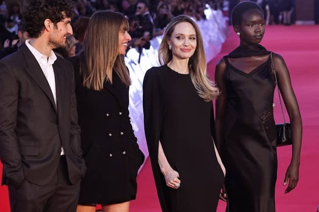 October 18 2025 - Actress and producer ANGELINA JOLIE on the red carpet of the Rome Film Festival for the movie by director Alice Winocour. . EvandroInetti_via ZUMA Wire Rome Italy - ZUMAi15_ 20251018_zaf_i15_031 Copyright: xEvandroxInettix