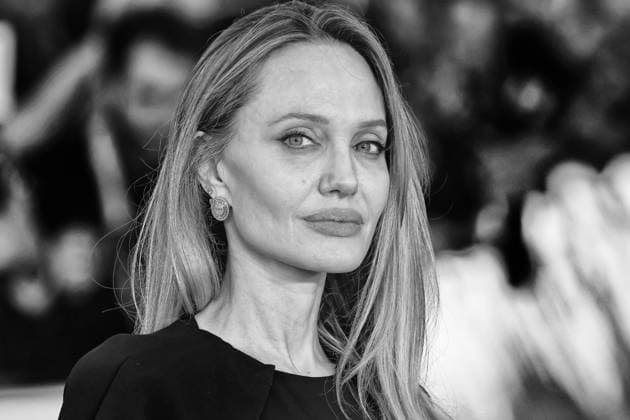 October 18 2025 - Actress and producer ANGELINA JOLIE on the red carpet of the Rome Film Festival for the movie by director Alice Winocour. . EvandroInetti_via ZUMA Wire Rome Italy - ZUMAi15_ 20251018_zaf_i15_040 Copyright: xEvandroxInettix
