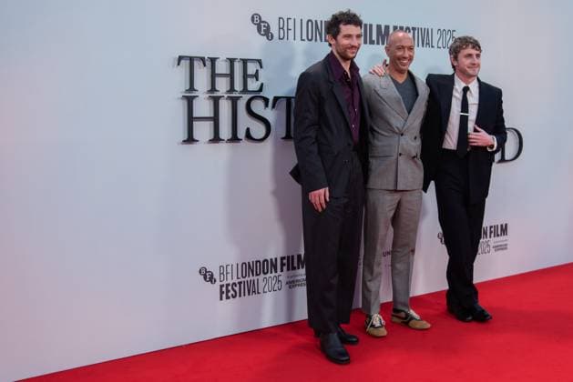 The History of Sound Headline Gala at the 69th BFI London Film Festival at The Royal Festival Hall - 18 Oct 2025 (L-R) Josh O Connor, Director Oliver Hermanus and Paul Mescal attend The History of Sound Headline Gala at the 69th BFI London Film Festival at The Royal Festival Hall. London United Kingdom Copyright: xLoredanaxSangiulianox xSOPAxImagesx LSangiuliano-8568