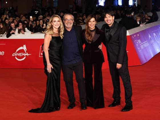 Rome Cinema Fest 2025, evening 4 - Red carpet film Fuori la verità . In the photo Claudia Gerini, Claudio Amendola, Claudia Pandolfi, Davide Minnella  Copyright: xMarcoxProvvisionatox xipa-agency.netx xDxAvanzo Provvisionatox IPA_Agency_IPA66759223