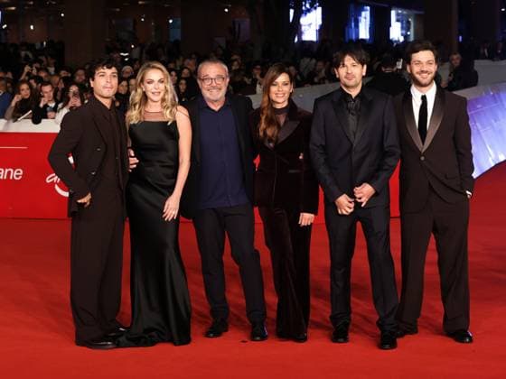 Rome Cinema Fest 2025, evening 4 - Red carpet film Fuori la verità . Pictured are Claudia Gerini, Claudio Amendola, Claudia Pandolfi, Davide Minnella, Leo Gassmann and the cast.  Copyright: xMarcoxProvvisionatox xipa-agency.netx xDxAvanzo Provvisionatox IPA_Agency_IPA66759232