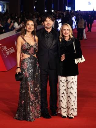 Rome Cinema Fest 2025, evening 4 - Red carpet film Fuori la verità . Pictured are Paola Lucisano, Davide Minnella, and Federica Lucisano.  Copyright: xMarcoxProvvisionatox xipa-agency.netx xDxAvanzo Provvisionatox IPA_Agency_IPA66760806