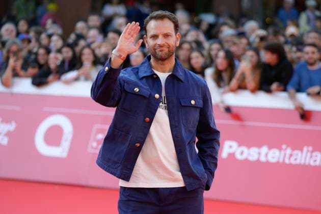 Non essere cattivo red carpet in Rome, Italy - 18 Oct 2025 Alessandro Borghi attends the red carpet of movie Non essere cattivo during the Rome Film Fest 2025 at Auditorium Parco della Musica. Rome Italy Copyright: xMarioxCartellix xSOPAxImagesx _DSC7337