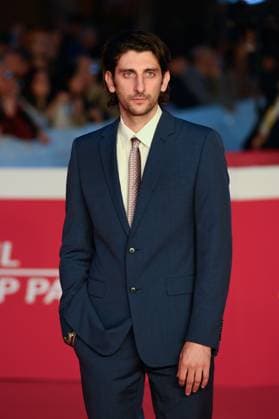 News - Rome Film Festival 2025 Pietro Castellitto attends the red carpet of the movie Il Falsario  during the 20th Rome Film Fest at Auditorium Parco della Musica on October 19, 2025 in Rome, Italy. Rome Auditorium Parco della Musica Italy Copyright: xFabrizioxCorradettix xLiveMediax LPN_2089917