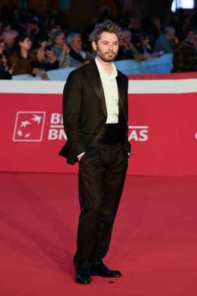News - Rome Film Festival 2025 Stefano Lodovichi attends the red carpet of the movie Il Falsario  during the 20th Rome Film Fest at Auditorium Parco della Musica on October 19, 2025 in Rome, Italy. Rome Auditorium Parco della Musica Italy Copyright: xFabrizioxCorradettix xLiveMediax LPN_2089943