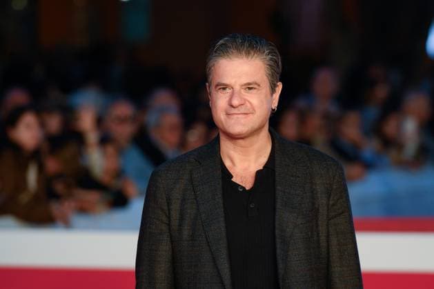 News - Rome Film Festival 2025 Edoardo Pesce attends the red carpet of the movie Il Falsario  during the 20th Rome Film Fest at Auditorium Parco della Musica on October 19, 2025 in Rome, Italy. Rome Auditorium Parco della Musica Italy Copyright: xFabrizioxCorradettix xLiveMediax LPN_2089950