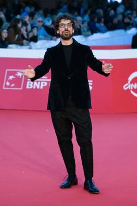 News - Rome Film Festival 2025 Francesco Montanari attends the red carpet of the movie Il Falsario  during the 20th Rome Film Fest at Auditorium Parco della Musica on October 19, 2025 in Rome, Italy. Rome Auditorium Parco della Musica Italy Copyright: xFabrizioxCorradettix xLiveMediax LPN_2089974