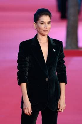News - Rome Film Festival 2025 Giulia Michelini attends the red carpet of the movie Il Falsario  during the 20th Rome Film Fest at Auditorium Parco della Musica on October 19, 2025 in Rome, Italy. Rome Auditorium Parco della Musica Italy Copyright: xFabrizioxCorradettix xLiveMediax LPN_2089979