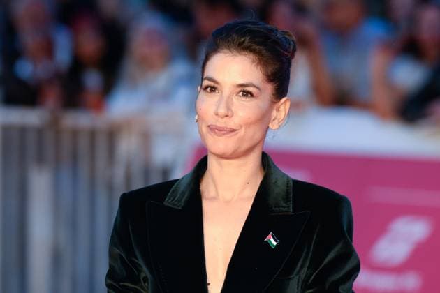 News - Rome Film Festival 2025 Giulia Michelini attends the red carpet of the movie Il Falsario  during the 20th Rome Film Fest at Auditorium Parco della Musica on October 19, 2025 in Rome, Italy. Rome Auditorium Parco della Musica Italy Copyright: xFabrizioxCorradettix xLiveMediax LPN_2090006