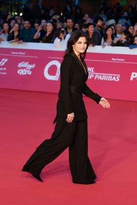 News - Rome Film Festival 2025 Aurora Giovinazzo attends the red carpet of the movie Il Falsario  during the 20th Rome Film Fest at Auditorium Parco della Musica on October 19, 2025 in Rome, Italy. Rome Auditorium Parco della Musica Italy Copyright: xFabrizioxCorradettix xLiveMediax LPN_2090041