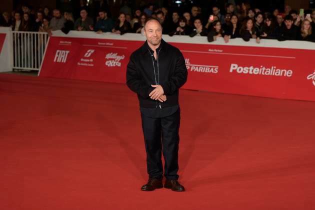 Good boy red carpet in Rome, Italy - 19 Oct 2025 Stephen Graham attends the Good boy movie red carpet at Auditorium Parco della Musica at Rome Film Fest 2025. Rome Italy Copyright: xMarioxCartellix xSOPAxImagesx _DSC8353