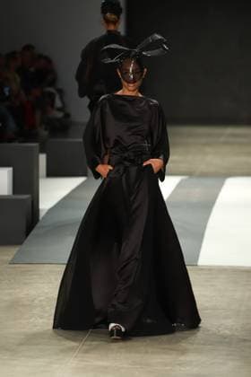 Davi Ramos hats parade at SPFW N60 Sao Paulo (SP), 10 19 2025 - Fashion SPFW Davi Ramos Davi Ramos hats fashion show at Sao Paulo Fashion Week - SPFW N60, at Pacubra in Ibirapuera Park in Sao Paulo, this Sunday, October 19, 2025. (Foto: Fabricio Bomjardim Thenews2 imago images) Davi Ramos hats parade at SPFW N60  Copyright: xFABRICIOxBOMJARDIMx