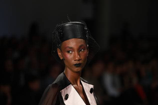 Davi Ramos hats parade at SPFW N60 Sao Paulo (SP), 10 19 2025 - Fashion SPFW Davi Ramos Davi Ramos hats fashion show at Sao Paulo Fashion Week - SPFW N60, at Pacubra in Ibirapuera Park in Sao Paulo, this Sunday, October 19, 2025. (Foto: Fabricio Bomjardim Thenews2 imago images) Davi Ramos hats parade at SPFW N60  Copyright: xFABRICIOxBOMJARDIMx