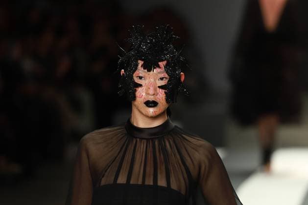 Davi Ramos hats parade at SPFW N60 Sao Paulo (SP), 10 19 2025 - Fashion SPFW Davi Ramos Davi Ramos hats fashion show at Sao Paulo Fashion Week - SPFW N60, at Pacubra in Ibirapuera Park in Sao Paulo, this Sunday, October 19, 2025. (Foto: Fabricio Bomjardim Thenews2 imago images) Davi Ramos hats parade at SPFW N60  Copyright: xFABRICIOxBOMJARDIMx