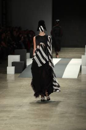 Davi Ramos hats parade at SPFW N60 Sao Paulo (SP), 10 19 2025 - Fashion SPFW Davi Ramos Davi Ramos hats fashion show at Sao Paulo Fashion Week - SPFW N60, at Pacubra in Ibirapuera Park in Sao Paulo, this Sunday, October 19, 2025. (Foto: Fabricio Bomjardim Thenews2 imago images) Davi Ramos hats parade at SPFW N60  Copyright: xFABRICIOxBOMJARDIMx