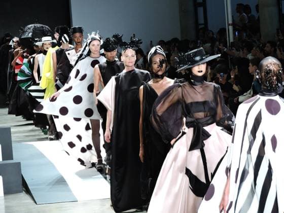 RECORD DATE NOT STATED Davi Ramos hat parade sao paulo (sp), 10 18 2025 - moda spfw desfiles n60 - davi ramos hats fashion show brought together several veteran models such as ana claudia michels, luciana curtis and caroline ribeiro, at pacubra in ibirapuera in sao paulo. (Foto: Leandro Chemalle Thenews2 imago images) Davi Ramos hat parade  Copyright: xLeandroxChemallex