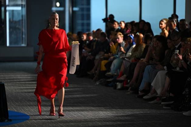 MELBOURNE FASHION WEEK 2025, A model walks the Opulent Tastes runway wearing a design by Perple during the Melbourne Fashion Week Media preview in Melbourne, Monday, October 20, 2025. ( NO ARCHIVING MELBOURNE VICTORIA AUSTRALIA  Copyright: xJAMESxROSSx 20251020163390715121