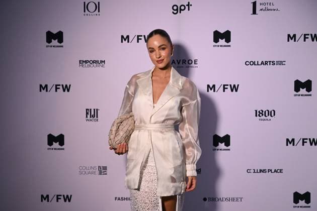 MELBOURNE FASHION WEEK 2025, Olivia Molly Rogers poses for a photo during the Melbourne Fashion Week Media preview in Melbourne, Monday, October 20, 2025. ( NO ARCHIVING MELBOURNE VICTORIA AUSTRALIA  Copyright: xJAMESxROSSx 20251020138505010178