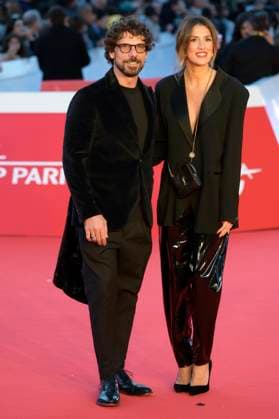 Il Falsario red carpet in Rome, Italy - 19 Oct 2025 Francesco Montanari (l) and Federia Sorino (r) attend the red carpet of movie Il Falsario during the Rome Film Fest 2025 at Auditorium Parco della Muisca. Rome Italy Copyright: xMarioxCartellix xSOPAxImagesx _DSC7820