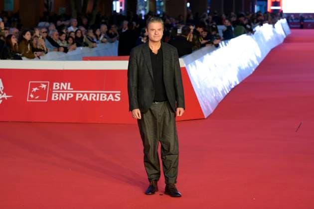Il Falsario red carpet in Rome, Italy - 19 Oct 2025 Edoardo Pesce attends the red carpet of movie Il Falsario during the Rome Film Fest 2025 at Auditorium Parco della Muisca. Rome Italy Copyright: xMarioxCartellix xSOPAxImagesx _DSC7996