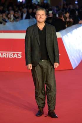 Il Falsario red carpet in Rome, Italy - 19 Oct 2025 Edoardo Pesce attends the red carpet of movie Il Falsario during the Rome Film Fest 2025 at Auditorium Parco della Muisca. Rome Italy Copyright: xMarioxCartellix xSOPAxImagesx _DSC8003