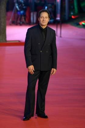 Il Falsario red carpet in Rome, Italy - 19 Oct 2025 Claudio Santamaria attends the red carpet of movie Il Falsario during the Rome Film Fest 2025 at Auditorium Parco della Muisca. Rome Italy Copyright: xMarioxCartellix xSOPAxImagesx _DSC8020