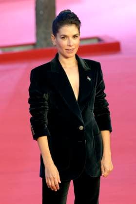 Giulia Michelini at the premiere of the feature film Il falsario at the 20th International Film Festival of Rome Festa del Cinema di Roma 2025 at the Auditorium Parco della Musica Rome, 19 10 2025 Foto:xA.xM.xTinghinox xFuturexImagex falsario_5011