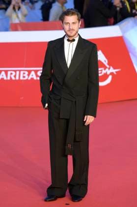 Andrea Arcangeli at the premiere of the feature film Il falsario at the 20th International Film Festival of Rome Festa del Cinema di Roma 2025 at the Auditorium Parco della Musica Rome, 19 10 2025 Foto:xA.xM.xTinghinox xFuturexImagex falsario_5029