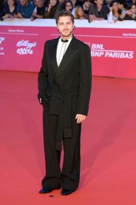 Andrea Arcangeli at the premiere of the feature film Il falsario at the 20th International Film Festival of Rome Festa del Cinema di Roma 2025 at the Auditorium Parco della Musica Rome, 19 10 2025 Foto:xA.xM.xTinghinox xFuturexImagex falsario_5034