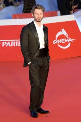 Stefano Lodovichi at the premiere of the feature film Il falsario at the 20th International Film Festival of Rome Festa del Cinema di Roma 2025 at the Auditorium Parco della Musica Rome, 19 10 2025 Foto:xA.xM.xTinghinox xFuturexImagex falsario_5050