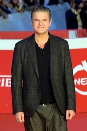 Edoardo Pesce at the premiere of the feature film Il falsario at the 20th International Film Festival of Rome Festa del Cinema di Roma 2025 at the Auditorium Parco della Musica Rome, 19 10 2025 Foto:xA.xM.xTinghinox xFuturexImagex falsario_5056