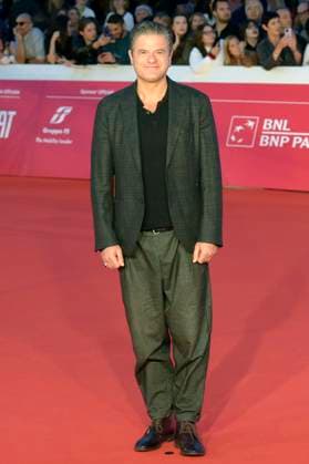 Edoardo Pesce at the premiere of the feature film Il falsario at the 20th International Film Festival of Rome Festa del Cinema di Roma 2025 at the Auditorium Parco della Musica Rome, 19 10 2025 Foto:xA.xM.xTinghinox xFuturexImagex falsario_5058