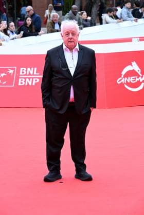 Rome, Italy, Italy: Roma Cinema Fest 2025, day 6 - Photocall for the film RE-CREATION. Pictured: Jim Sheridan Rome Italy  - ZUMAp169 20251020_zea_p169_164 Copyright: xMaurizioxD Avanzox