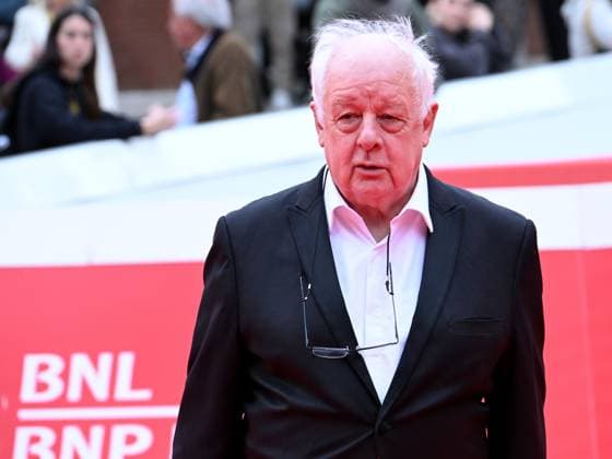 Rome, Italy, Italy: Roma Cinema Fest 2025, day 6 - Photocall for the film RE-CREATION. Pictured: Jim Sheridan Rome Italy  - ZUMAp169 20251020_zea_p169_166 Copyright: xMaurizioxD Avanzox
