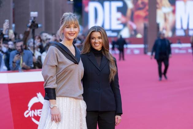 Die My Love – Red Carpet - The 20th Rome Film Festival ROME, ITALY - OCTOBER 20: Jennifer Lawrence and Justine Ciarrocchi attend the Die My Love red carpet during the 20th Rome Film Festival at Auditorium Parco Della Musica on October 20, 2025 in Rome, Italy. Primo Barol Anadolu Rome Italy. Editorial use only. Please get in touch for any other usage.  Copyright: x2025xAnadoluxPrimoxBarolx