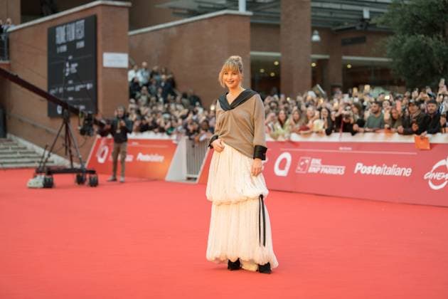 Die My Love - Red Carpet - The 20th Rome Film Festival ROME, ITALY - OCTOBER 20: Jennifer Lawrence attends the Die My Love red carpet during the 20th Rome Film Festival at Auditorium Parco Della Musica on October 20, 2025 in Rome, Italy Rome Italy  Copyright: xLucaxCarlinox originalFilename: carlino-notitle251020_npqvl.jpg
