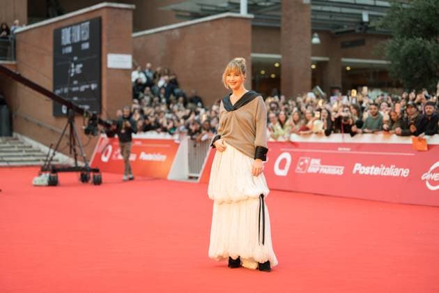 Die My Love - Red Carpet - The 20th Rome Film Festival Jennifer Lawrence attends the Die My Love red carpet during the 20th Rome Film Festival at Auditorium Parco Della Musica in Rome, Italy, on October 20, 2025. Rome Italy  Copyright: xLucaxCarlinox originalFilename: carlino-notitle251020_npHl8.jpg