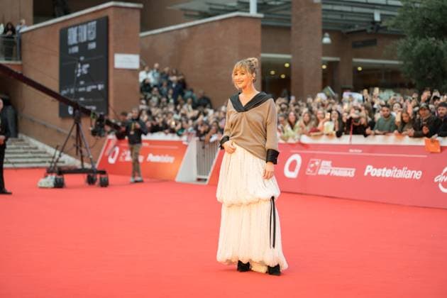 Die My Love - Red Carpet - The 20th Rome Film Festival Jennifer Lawrence attends the Die My Love red carpet during the 20th Rome Film Festival at Auditorium Parco Della Musica in Rome, Italy, on October 20, 2025. Rome Italy  Copyright: xLucaxCarlinox originalFilename: carlino-notitle251020_npjrG.jpg