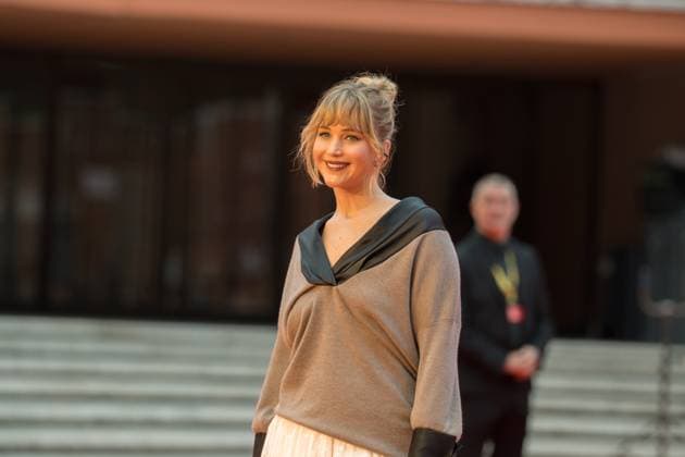 Die My Love - Red Carpet - The 20th Rome Film Festival Jennifer Lawrence attends the Die My Love red carpet during the 20th Rome Film Festival at Auditorium Parco Della Musica in Rome, Italy, on October 20, 2025. Rome Italy  Copyright: xLucaxCarlinox originalFilename: carlino-notitle251020_npPiU.jpg