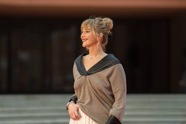 Die My Love - Red Carpet - The 20th Rome Film Festival Jennifer Lawrence attends the Die My Love red carpet during the 20th Rome Film Festival at Auditorium Parco Della Musica in Rome, Italy, on October 20, 2025. Rome Italy  Copyright: xLucaxCarlinox originalFilename: carlino-notitle251020_npRky.jpg