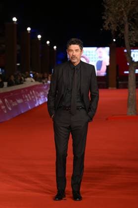 20th Rome Film Festival, Italy - 20 Oct 2025, Red Carpet For The Film WARRIORS, THE RULE OF BALANCE Alessandro Gassmann arrives on the red carpet for the screening of the movie Guerrieri - La regola dell equilibrio at the 20th annual Rome Film Fest, in Rome, Italy, 20 October 2025., Credit:Maria Laura Antonelli Avalon Italia, Rome  Copyright: xMariaxLauraxAntonellix xAvalonx 1046989937