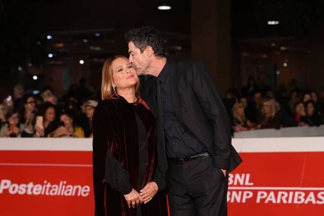 20th Rome Film Festival, Italy - 20 Oct 2025, Red Carpet For The Film WARRIORS, THE RULE OF BALANCE Alessandro Gassmann with his wife Sabrina Knaflitz arrive on the red carpet for the screening of the movie Guerrieri - La regola dell equilibrio at the 20th annual Rome Film Fest, in Rome, Italy, 20 October 2025., Credit:Maria Laura Antonelli Avalon Italia, Rome  Copyright: xMariaxLauraxAntonellix xAvalonx 1046989986