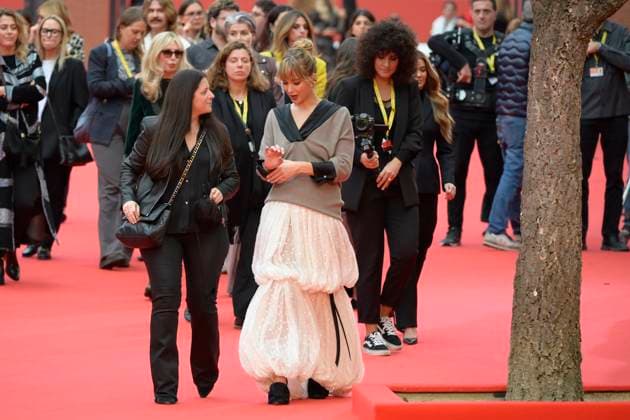 Die my love red carpet in Rome, Italy - 20 Oct 2025 Jennifer Lawrence attends the Die my love red carpet during Auditroium Parco della Muisca at Rome Film Fest 2025. Rome Italy Copyright: xMarioxCartellix xSOPAxImagesx _DSC2018