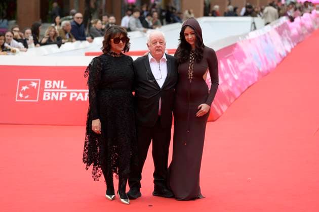 October 20, 2025, Rome, Italy: Zahara Moufid (l) Jim Sheridan (c) and Amira Cloudagh Sheridan (r) attend the red carpet of movie Re-Creation during the Rome Film Fest 2025 at Auditorium Parco della Muisca. Rome Italy - ZUMAs197 20251020_aaa_s197_192 Copyright: xMarioxCartellix