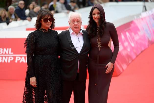 October 20, 2025, Rome, Italy: Zahara Moufid (l) Jim Sheridan (c) and Amira Cloudagh Sheridan (r) attend the red carpet of movie Re-Creation during the Rome Film Fest 2025 at Auditorium Parco della Muisca. Rome Italy - ZUMAs197 20251020_aaa_s197_204 Copyright: xMarioxCartellix
