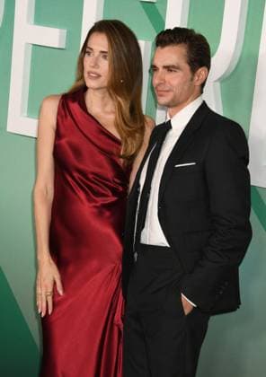 LOS ANGELES, CA - OCTOBER 20: Allison Williams and Dave Franco at Paramount Pictures Los Angeles premiere of Regretting You at the Paramount Theater in Los Angeles, California on October 20, 2025. Copyright: xJeffreyxMayerx
