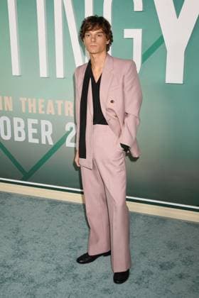 LOS ANGELES, CA - OCTOBER 20: Mason Thames at Paramount Pictures Los Angeles premiere of Regretting You at the Paramount Theater in Los Angeles, California on October 20, 2025. Copyright: xJeffreyxMayerx