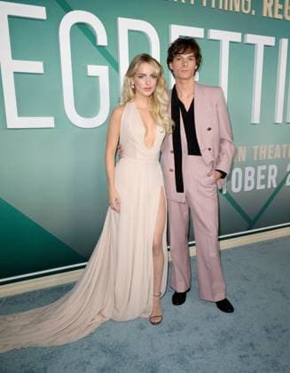 Regretting You Premiere - Los Angeles, USA LOS ANGELES, USA. October 20, 2025: Mckenna Grace & Mason Thames at the premiere for Regretting You at the Paramount Theatre. Los Angeles CA USA  Copyright: xPaulxSmith Featureflashx