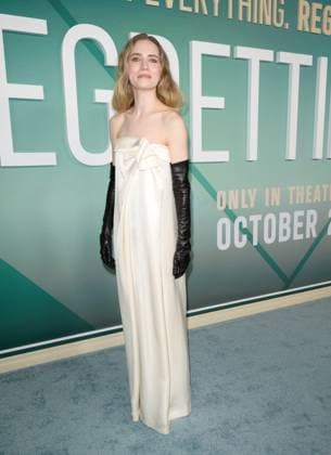 Regretting You Premiere - Los Angeles, USA LOS ANGELES, USA. October 20, 2025: Willa Fitzgerald at the premiere for Regretting You at the Paramount Theatre. Los Angeles CA USA  Copyright: xPaulxSmith Featureflashx